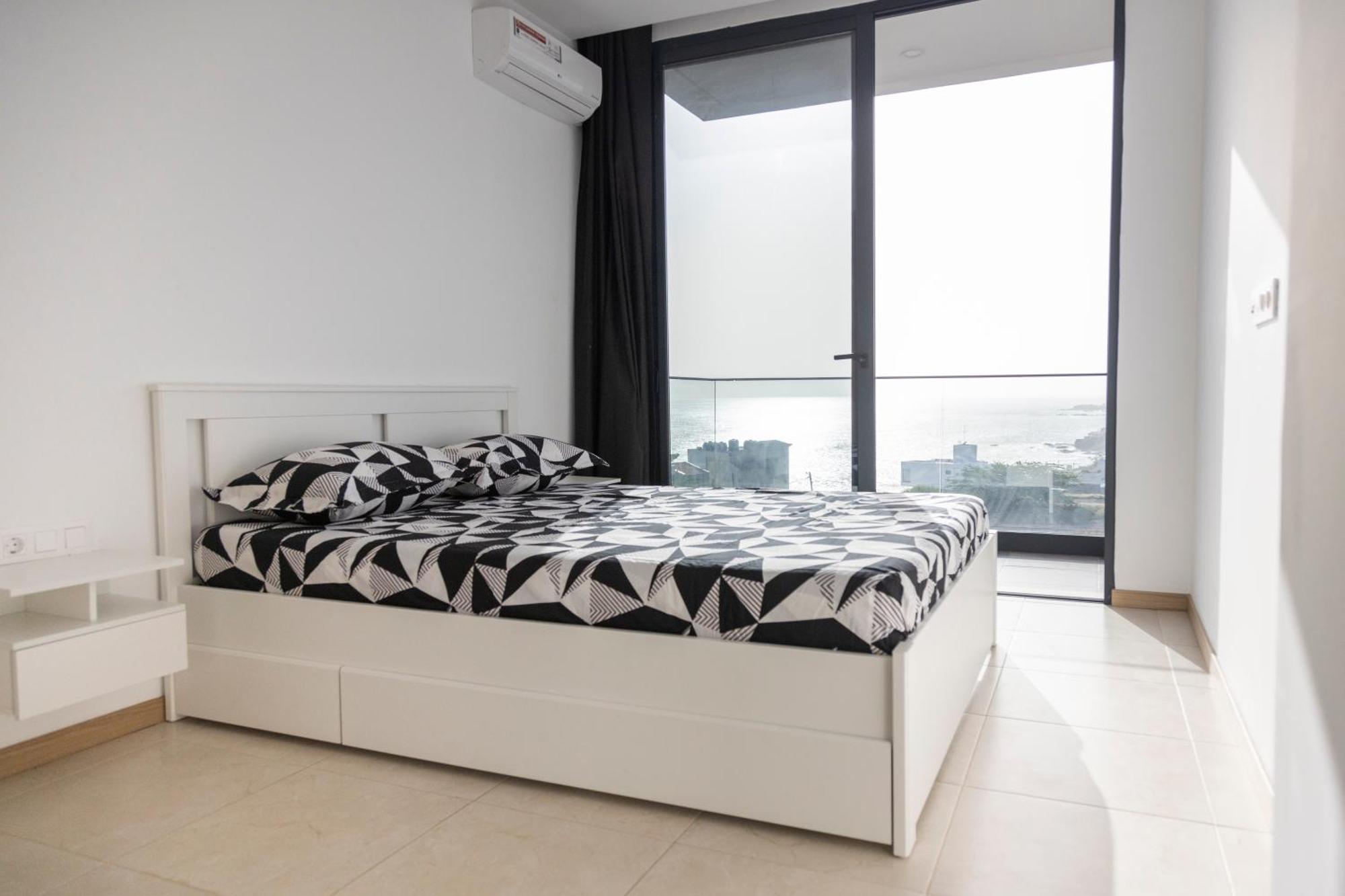 3 Bdr Aprt, Amazing Seaview, Rooftop Pool - Lcgr Praia Buitenkant foto